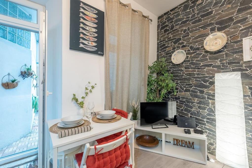 Modern Rustic Apartment In Graca Lisboa Dış mekan fotoğraf